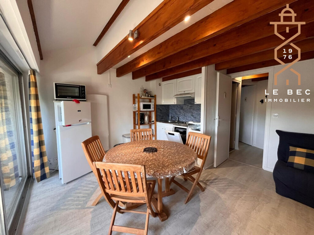 Bien: Appartement en duplex à vendre à Carnac Plage