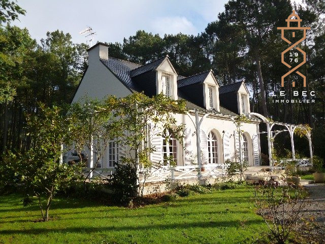 Bien: CARNAC : Maison 6 pièces à vendre