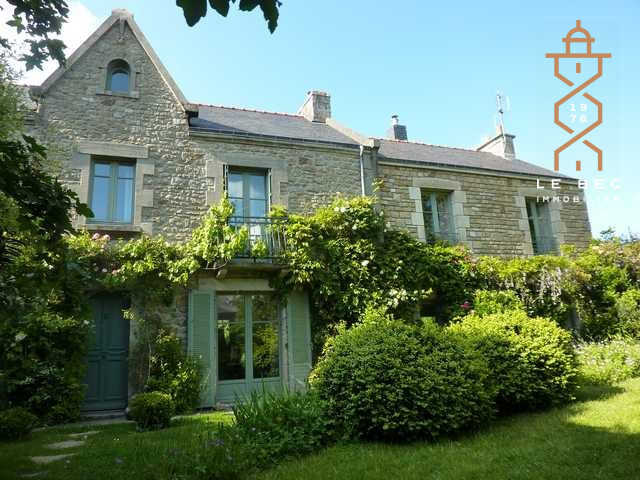 Bien: Corps de ferme 6 chambre à Carnac