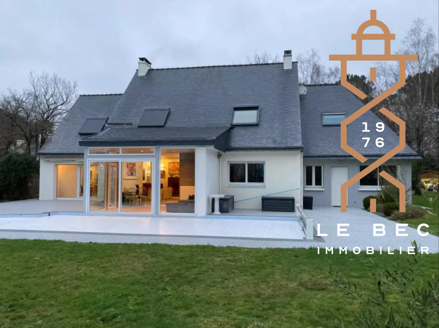 Bien: Maison, 8 pièces, 300 m² à BREC'H