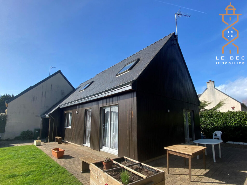 Bien: Maison, 4 Pièces, 80m² à SAINT PHILIBERT