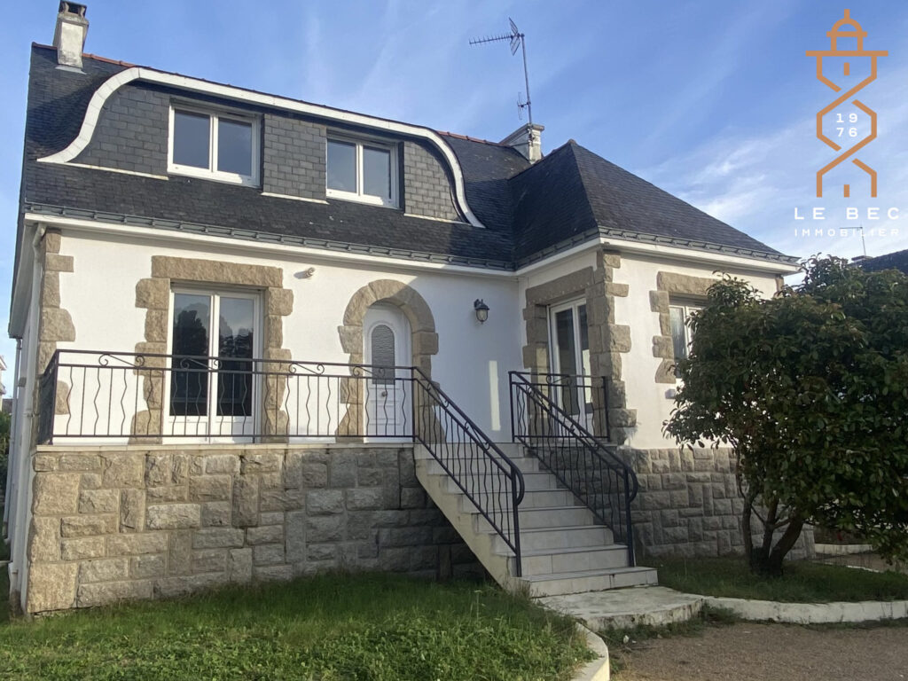Bien: VENDU - Maison à vendre, 6 Pièces, à CARNAC Plage