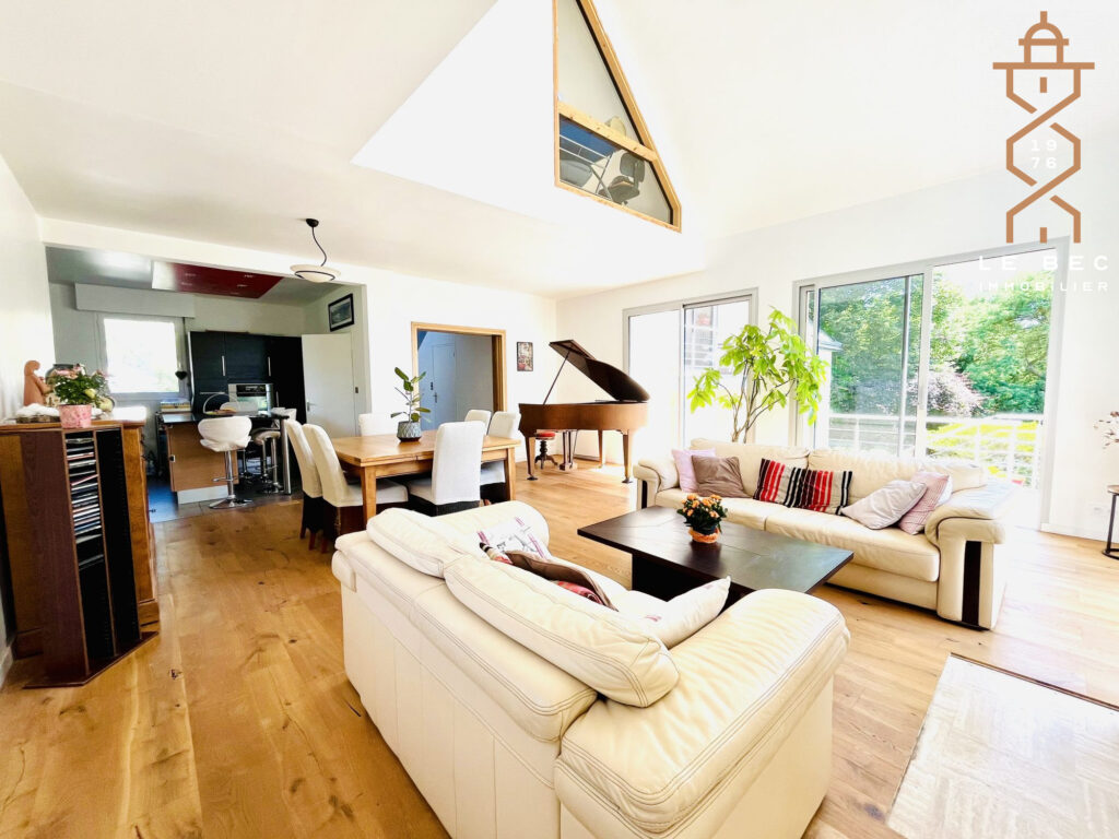 Bien: Maison traditionnelle 6 chambres à Vendre à BADEN