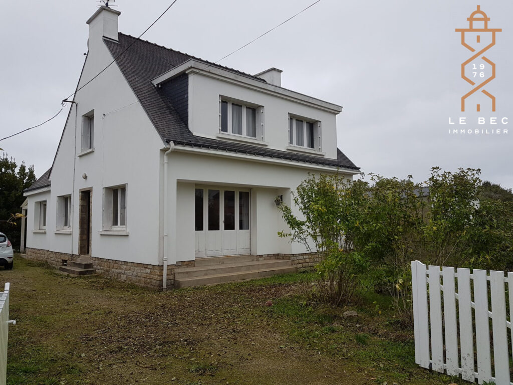 Bien: Maison de 6 pièces à rénovée, 4 chambres, à Belz