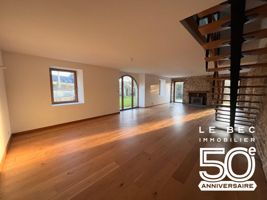 Bien: VENDU - Charmante Maison en pierres à vendre, à ERDEVEN