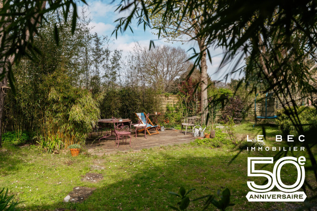 Bien: Maison de caractère, dans un hameau de charme à 8 km des plages de Carnac